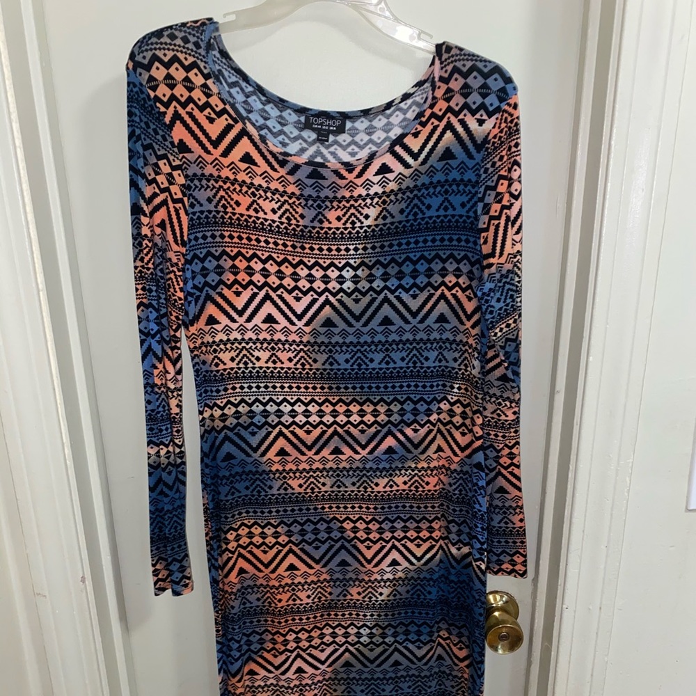 Long sleeve midi body con dress